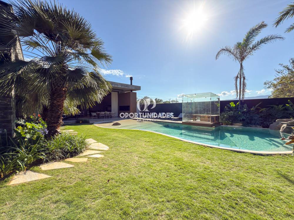 Casa Padrão à venda Riviera - 999-casa-padbão-yivieba-de-são-loubenço-bebtioga-142310-1.jpg